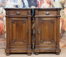 Coppia di comodini d'epoca