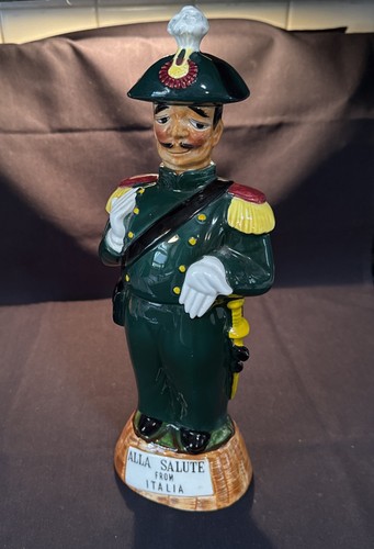 Italian carabiniere soldier - italian,