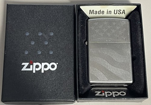 Zippo 2013 accendino - accendino, bandiera