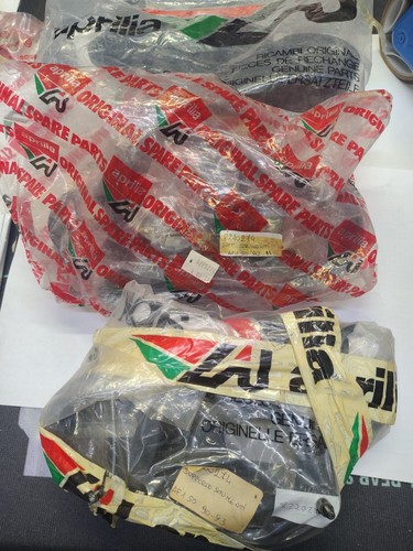 Supporto strumenti aprilia - supporto,