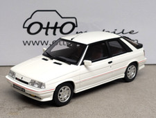 1:18 Otto Mobile Renault 11