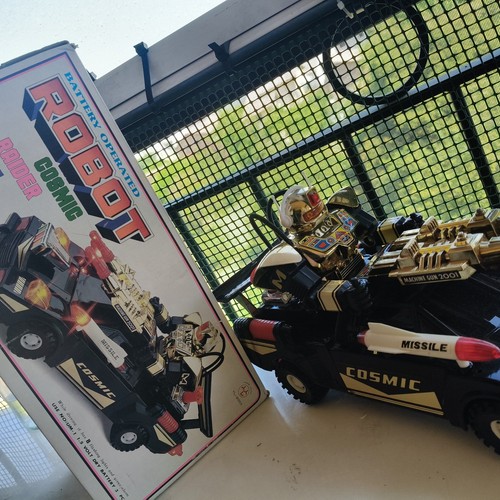 Robot cosmic raider force - robot,