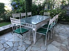 ANTICO TAVOLO IN FERRO BATTUTO RETTANGOLARE con piano di marmo e sedie 2x1.