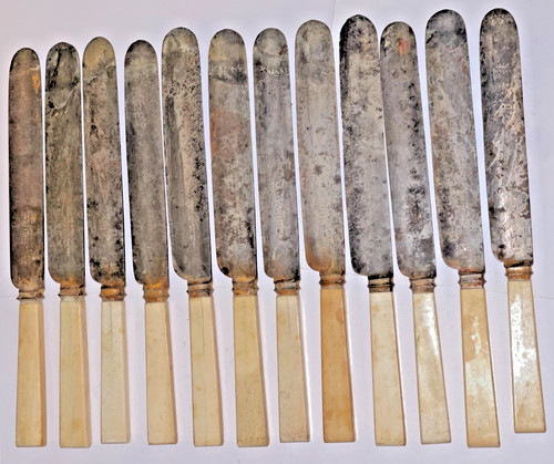 Set coltelli antichi - 12,