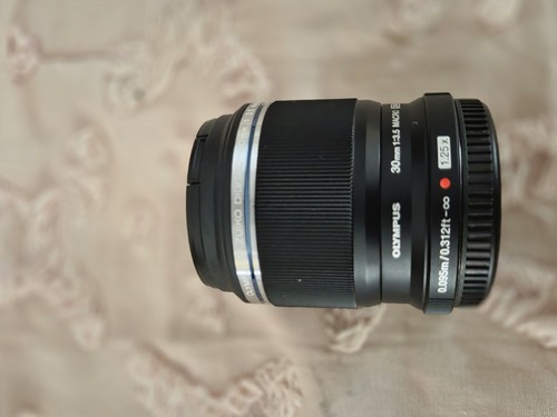 System zuiko digital - system, m.zuiko