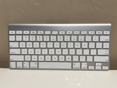 Apple wireless keyboard - apple,