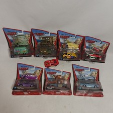 Pixar Cars 2 veicoli pressofusi lotto di 8 Finn Mcmissile Holley Lightning Mater