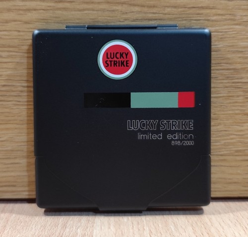 Lucky strike sigarette - lucky,