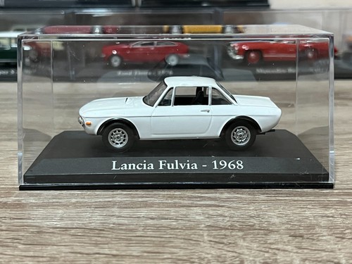 Lancia fulvia die - [32],