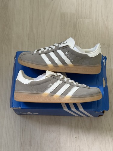 Adidas muenchen silver pebble - adidas, 'silver