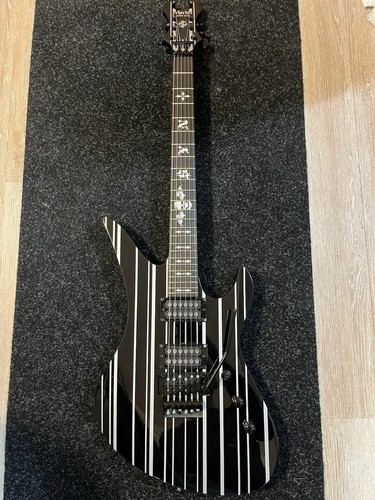 Schecter synyster gates - schecter,