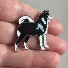 Spilla cappello bavero