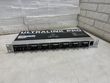 Mixer/splitter Behringer MX882