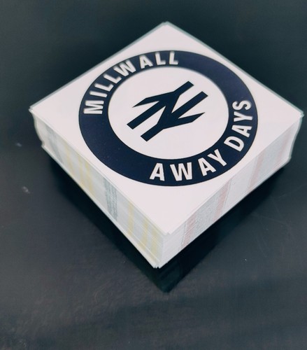 Adesivi vinile millwall - in,