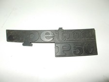 TARGHETTA ANTERIORE " APE TM P 50 " NERA PER MOTOCARRO PIAGGIO APE TM 50