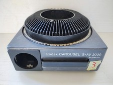 PROIETTORE PER DIAPOSITIVE 35