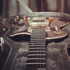chitarra mod. lespaul