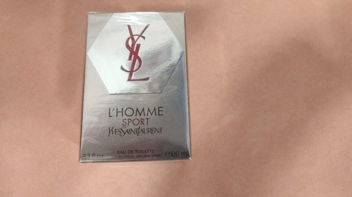 Yves saint laurent homme - laurent, l'homme