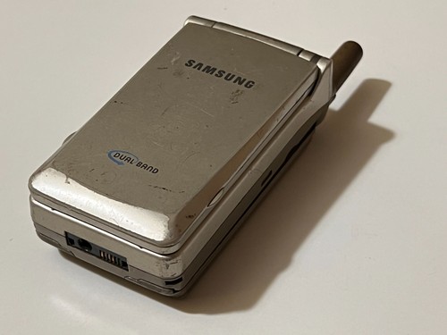 Samsung sgh a100 silver - silver,