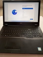 Notebook Fujitsu LIFEBOOK E558