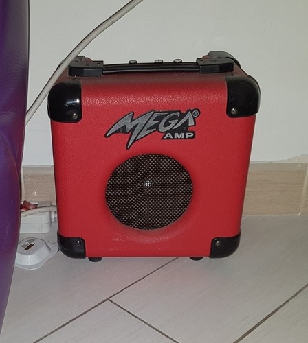 Amplificatore chitarra mega - chitarra,