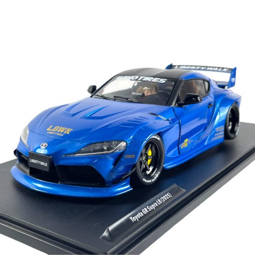 Modellino auto solido - auto, 1/18