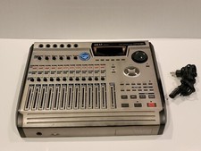 AKAI Professional DPS12i Digital Personal Studio MTR Recorder (così com'è/per parti di ricambio)