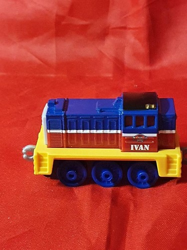 Trenino thomas locomotore ivan - trenino,
