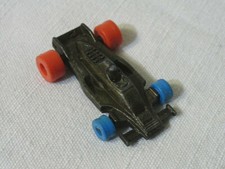 Kinder metal auto Formula 1 - Lotus 80 - Variante colore ruote