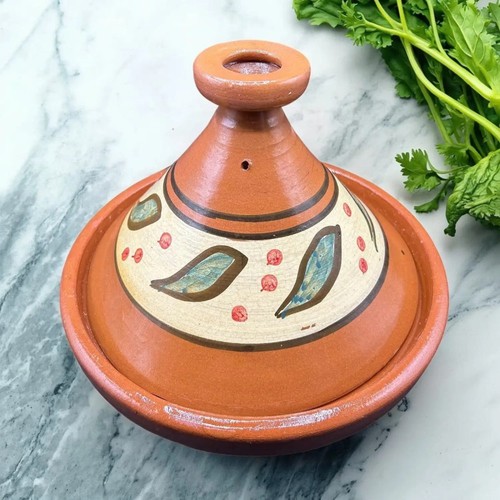 Tajine in terracotta - in,