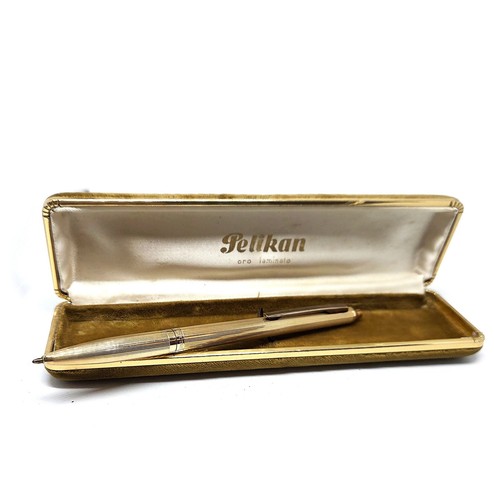 Pelikan penna sfera - sfera, “lam