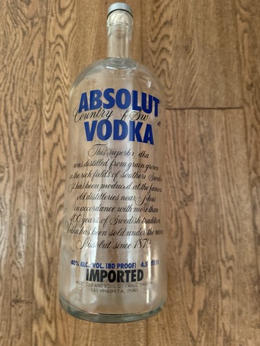Bottiglia vuota absolut vodka - absolut,