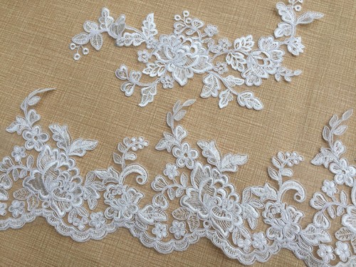 Costume applique pizzo