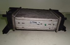 8200471885B VALEO RADIATORE INTERCOOLER RENAULT CLIO 1.5 CDI ANNO 2010