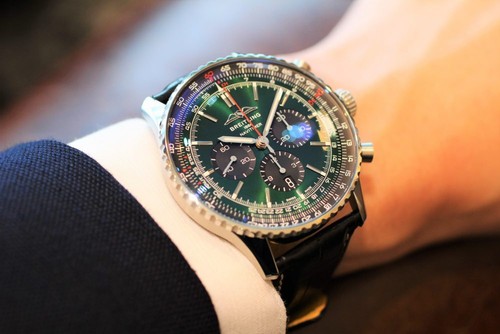 Breitling navitimer b01 - navitimer,