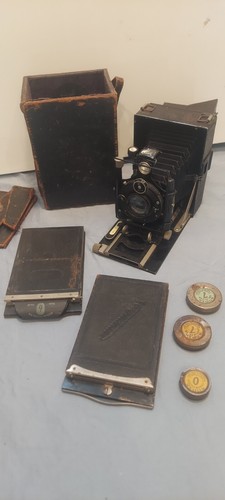 Fotocamera pieghevole