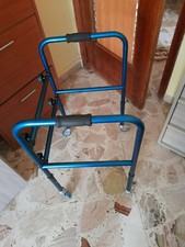 Girello regolabile in altezza