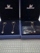 Set collana e orecchini con