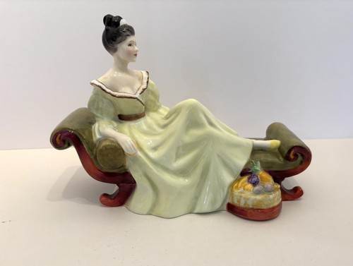 Statuina porcellana royal - porcellana,