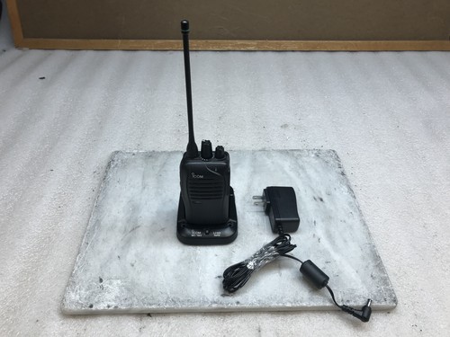 Radio icom f4101d uhf 2 - uhf,