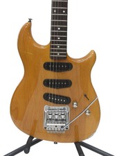 Chitarra elettrica usata