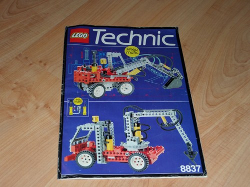 Lego 8837 pneumatic excavator - 8837,