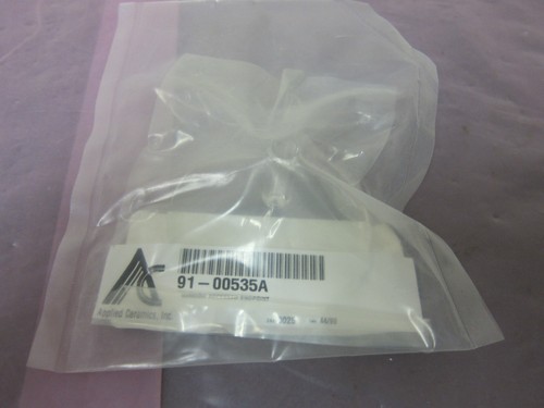 Finestra ceramica applicata - in,