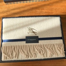 Burberry Stola Lana BB 4520