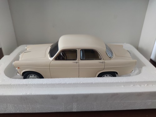 Miniminiera alfa romeo - 1/18,