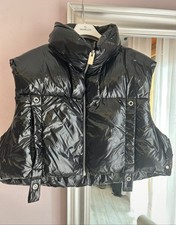 Vendo Gilet donna Moncler Alyx nero lucido usato poco per taglia troppo grande 