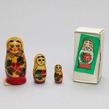 Matrioska Nesting Dolls