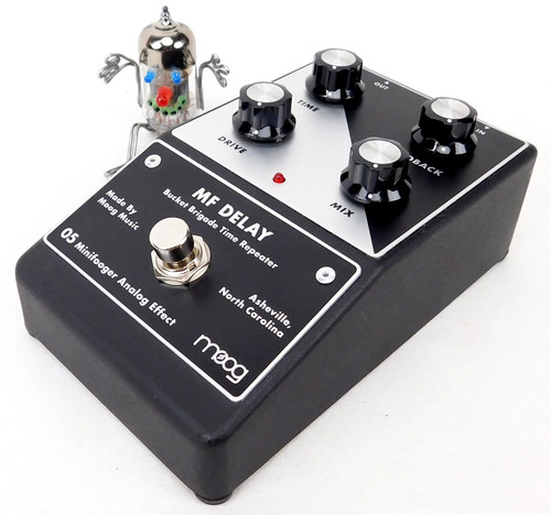 Moog minifooger v2 - moog,