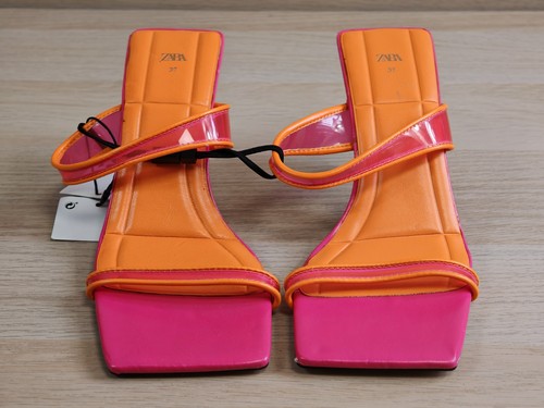 Zara sandali con tacco alto - con, e