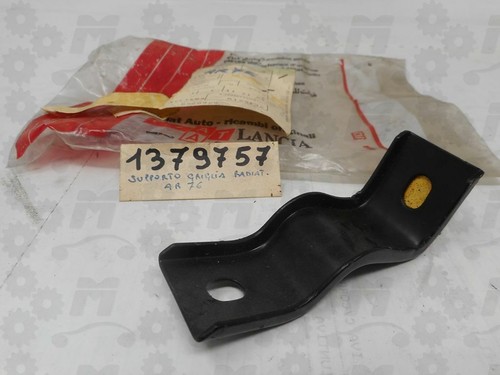 Supporto griglia radiatore